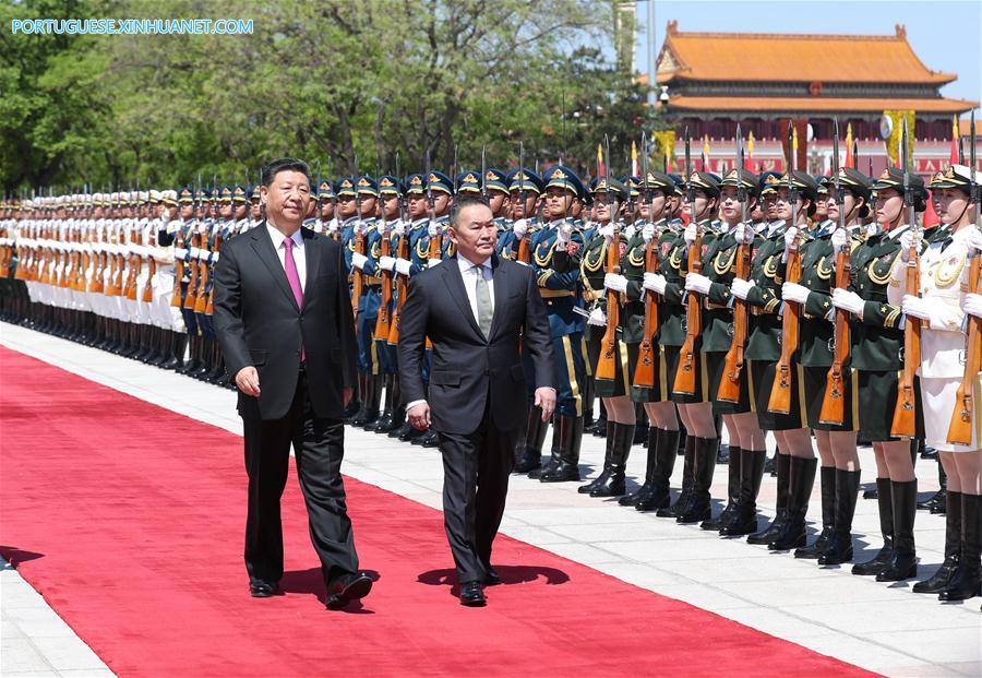 (BRF)CHINA-BEIJING-XI JINPING-MONGOLIAN PRESIDENT-TALKS (CN)