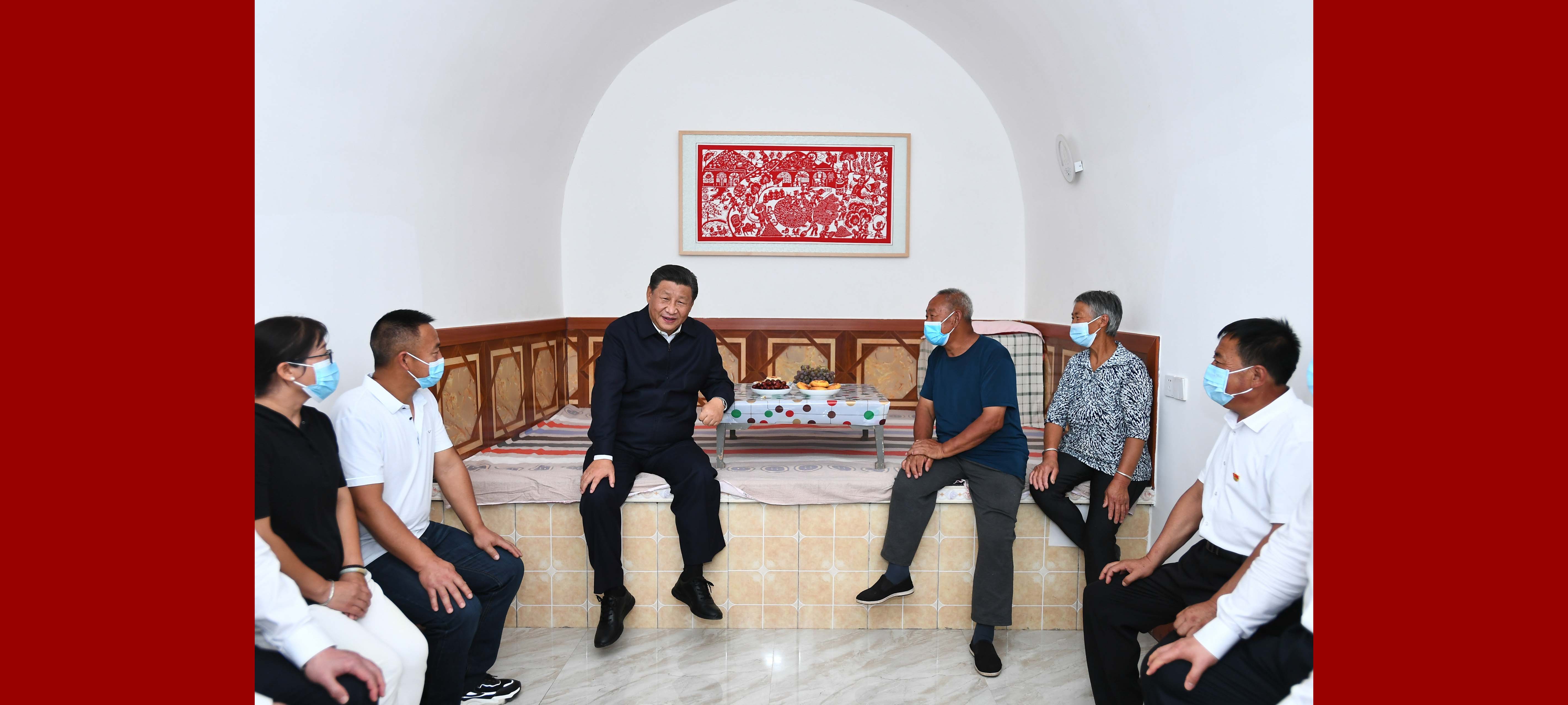 Xi inspeciona distrito de Suide no noroeste da China