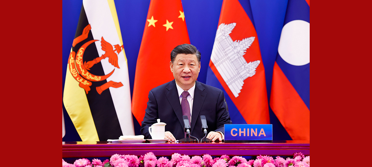 Xi preside cúpula especial que marca o 30º aniversário das relações de diálogo ASEAN-China