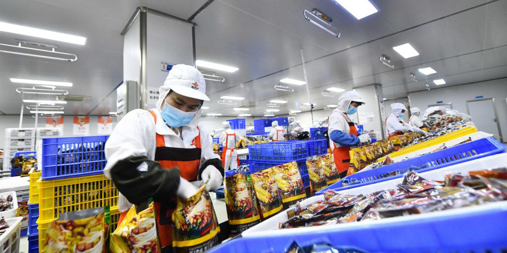 Ind&uacute;stria de Luosifen, macarr&atilde;o chin&ecirc;s de caracol, prospera em Liuzhou, sul da China