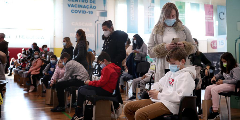 Portugal começa a vacinar menores de 5 a 11 anos