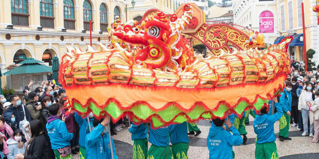 Celebrações do Festival da Primavera no Largo do Senado em Macau, no sul da China