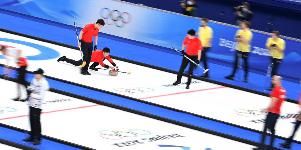 Round Robin Masculino Sessão 1 do curling: China vs. Suécia