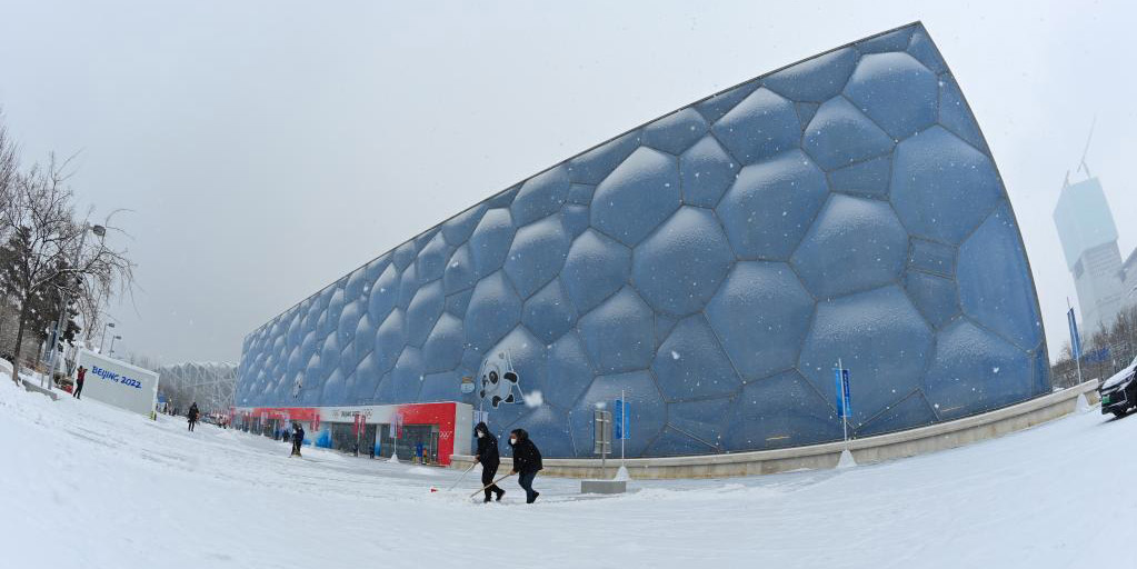 Paisagens nevadas das instalações dos Jogos Olímpicos de Inverno de Beijing