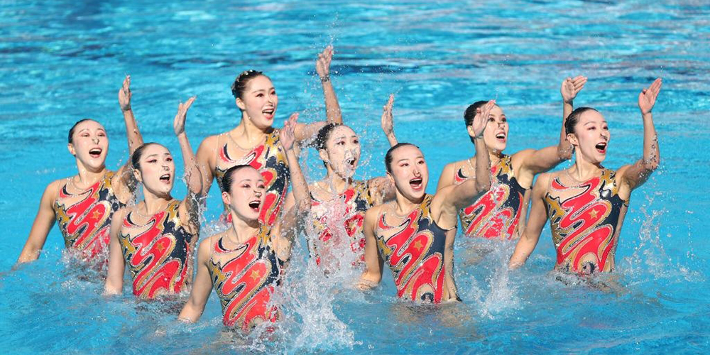 Equipe chinesa de nado sincronizado ganha ouro no Mundial de Esportes Aquáticos