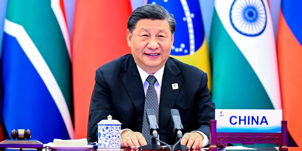 Xi preside 14ª Cúpula do BRICS e destaca a importância de promover parceria de alta qualidade