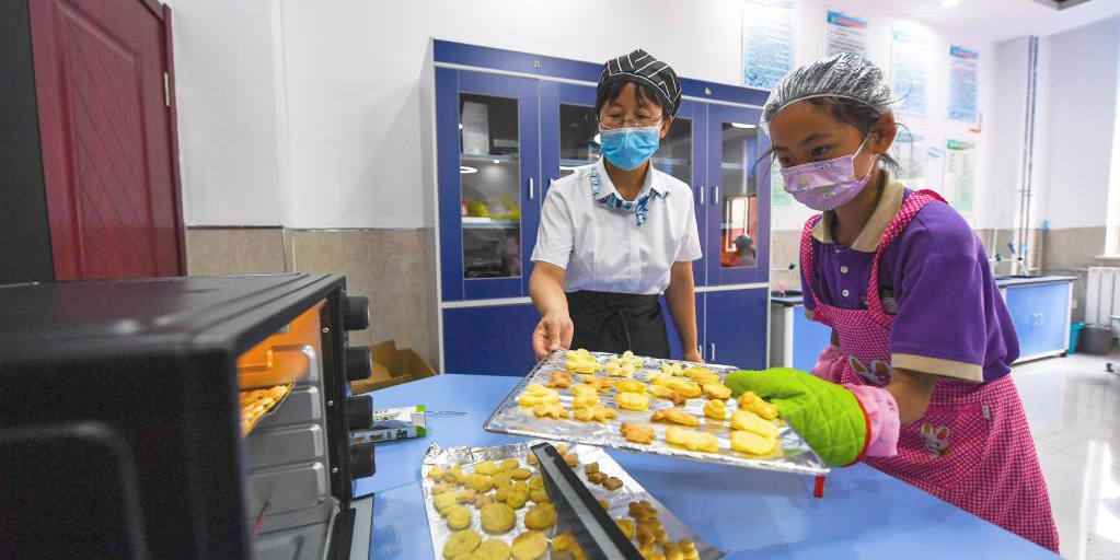 Escolas no norte da China organizam atividades extracurriculares
